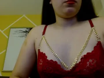 olivia_russo live stage
