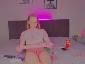 oliviaapink live stage