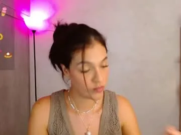 oliviabran_ live stage