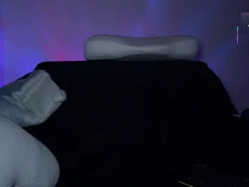 online_may live stage