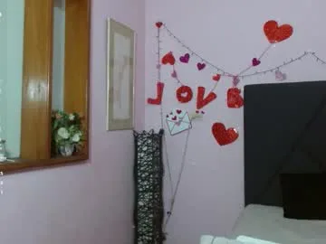 pamela_echeverria live stage