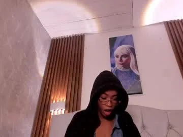 patrick_lovee live stage