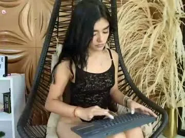 paulinamillerr live stage