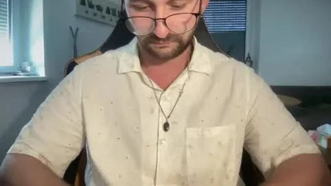Live-miniatyrbilde for paulsimpsn