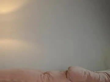 pretty_sharon live stage