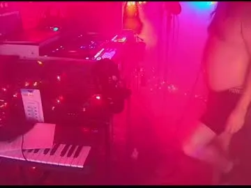 punkrunr083 live stage