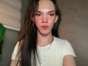 queenn_xxx live stage