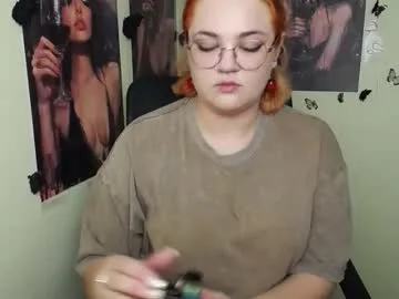 redhotqueen1 live stage
