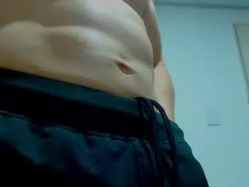 rocky_muscle live stage