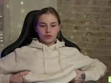 roxxxie_reid live stage