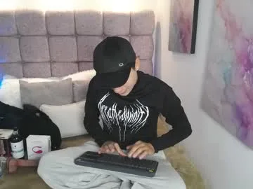 samu_foxxx live stage