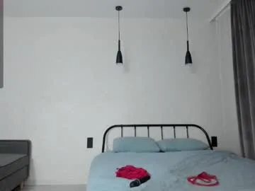 sarahphyllis live stage