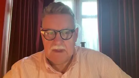 Elävä pikkukuva schlongathan