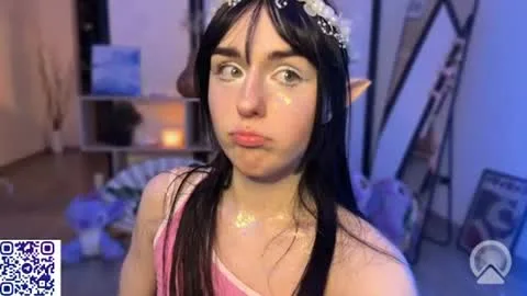 Live thumbnail for secrettapee