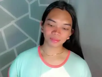 selena_fuckdoll live stage