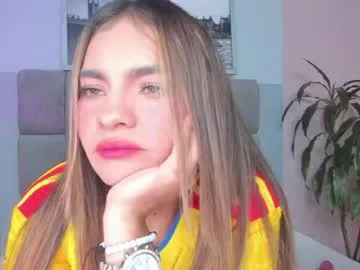 selenne_tylor live stage