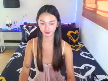sexxyhotasianladyboy live stage
