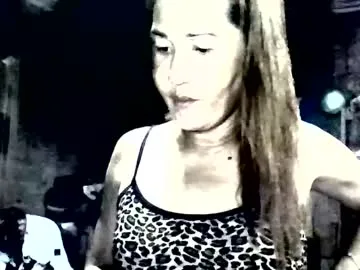 sexysluttyjenna live stage