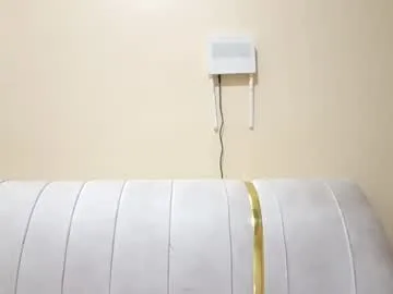sexywetgal_ live stage