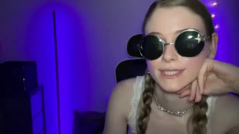 Live thumbnail for shadebabe