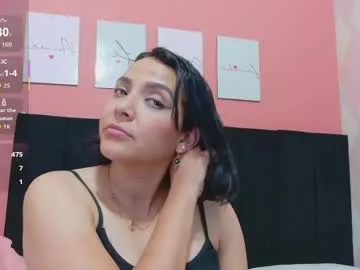 sluttyandmature live stage
