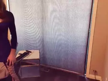 sluttykelsey live stage