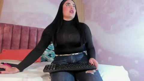 Live thumbnail for sofiiacarson