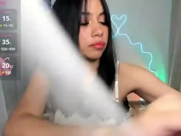 sol_lunaa23 live stage