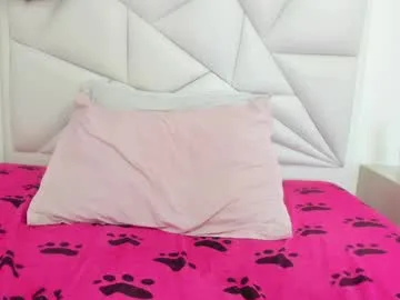 sophia_abad7 live stage