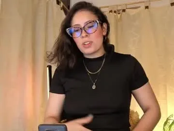 sophiadumont live stage