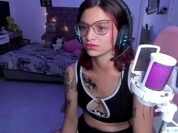 sophie_dolly_ live stage