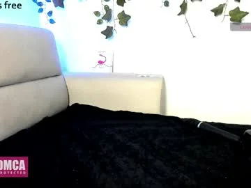 spicydollx_1 live stage