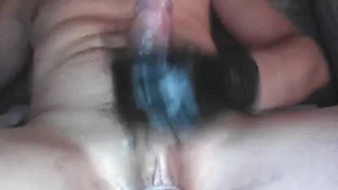 Live thumbnail for squirtdrinkerr