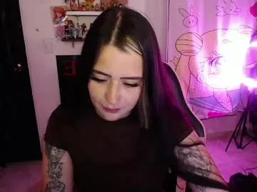 stephani_rousso live stage