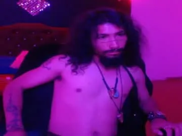 strap_420 live stage