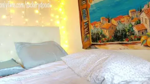 Live thumbnail for suckerydoool