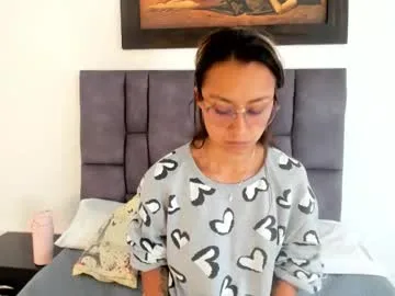 tatiana_valencia live stage