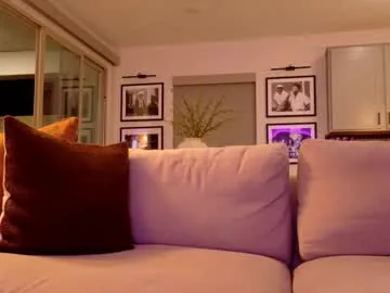 taylorxxxrae live stage