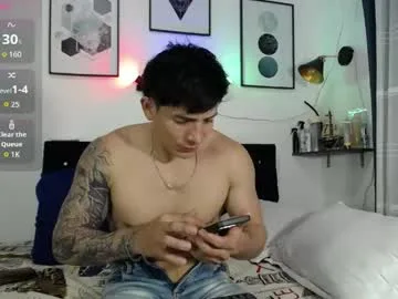 thomas_hot369 live stage