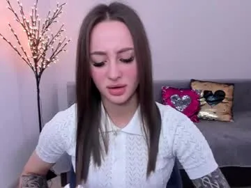 tina_tin85 live stage