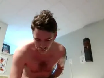 tomchill69 live stage