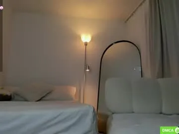 twintease live stage