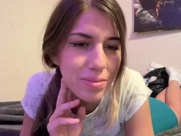 underratedlatina live stage