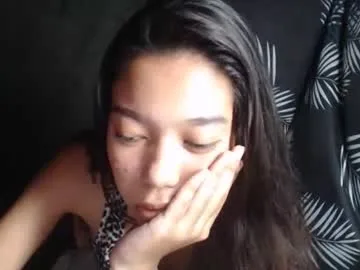 urgirlyflor live stage