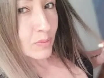 valeria_teiku1 live stage