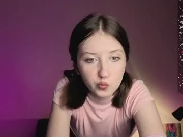 valerie_mooon live stage