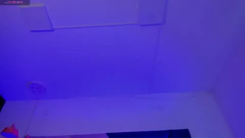 Miniatura ao vivo para violetastorm