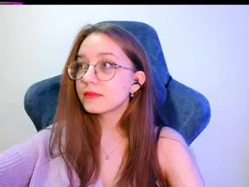 vivivivikkie live stage
