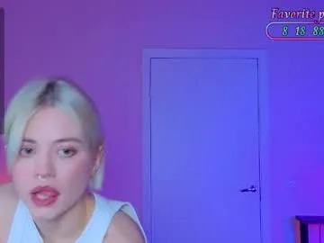 wendylovelylovew live stage