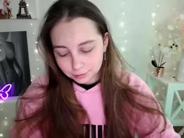 yours_piece_of_happiness_ live stage